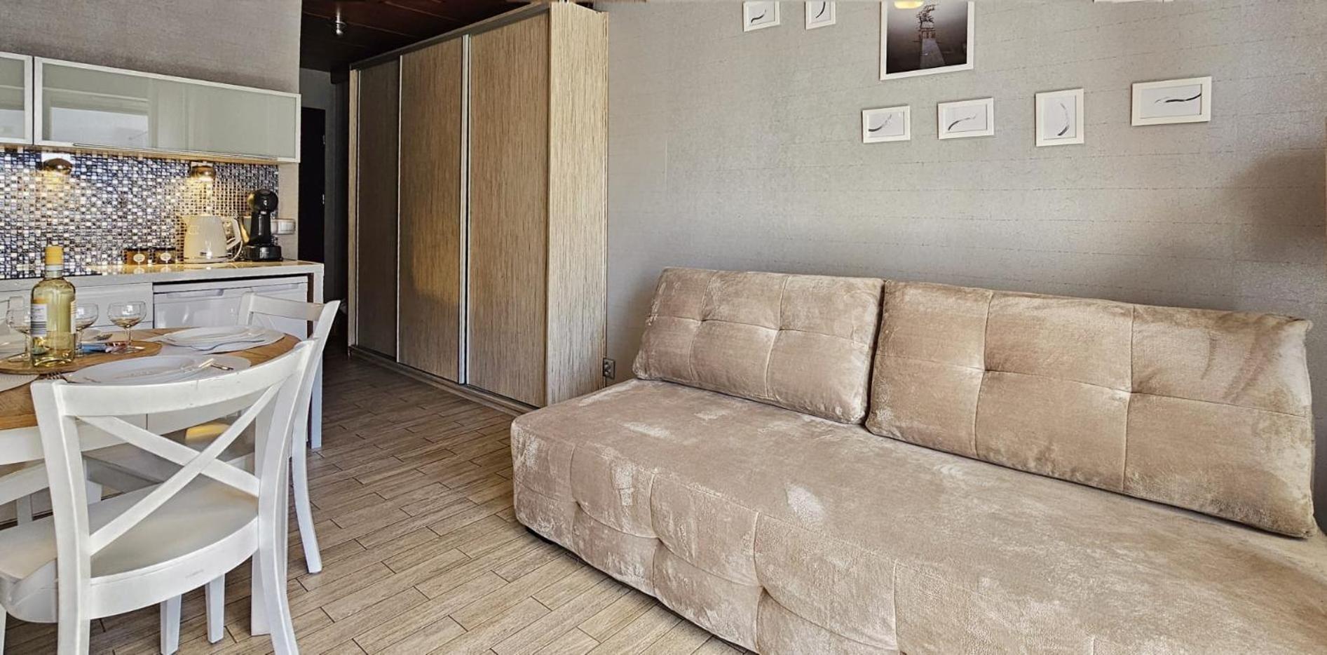 Holiday Home Slavia New 11 Z Antresola I Balkonem Przy Plazy Miedzyzdroje Exterior photo